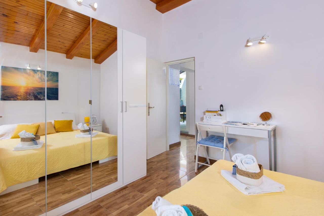 The Rooftop Apartment Punat Exterior foto